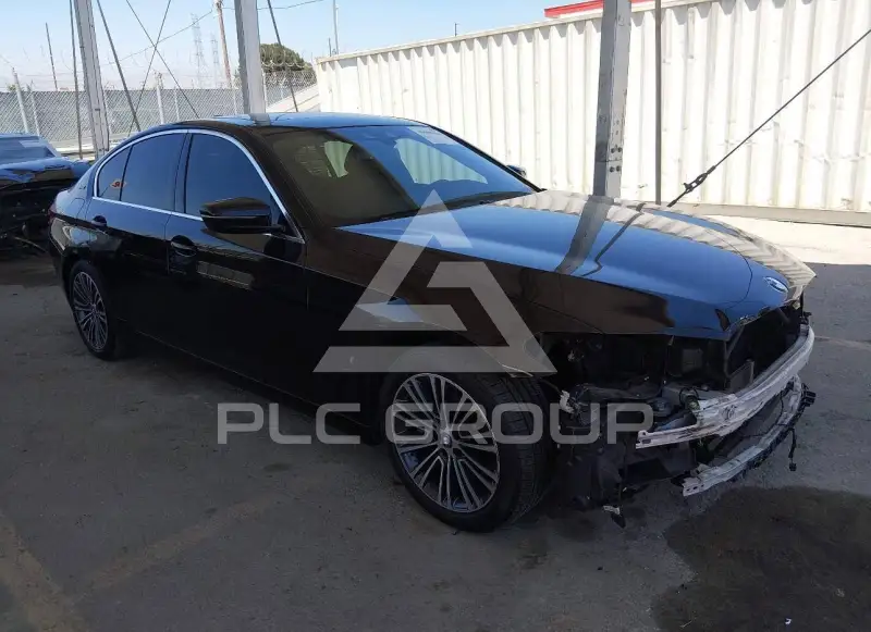2019 BMW 530 фото