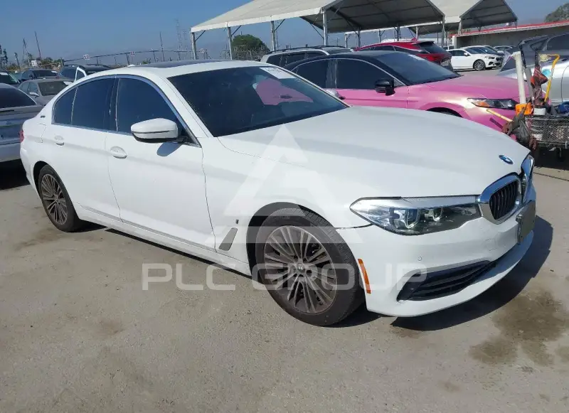 2019 BMW 530 фото