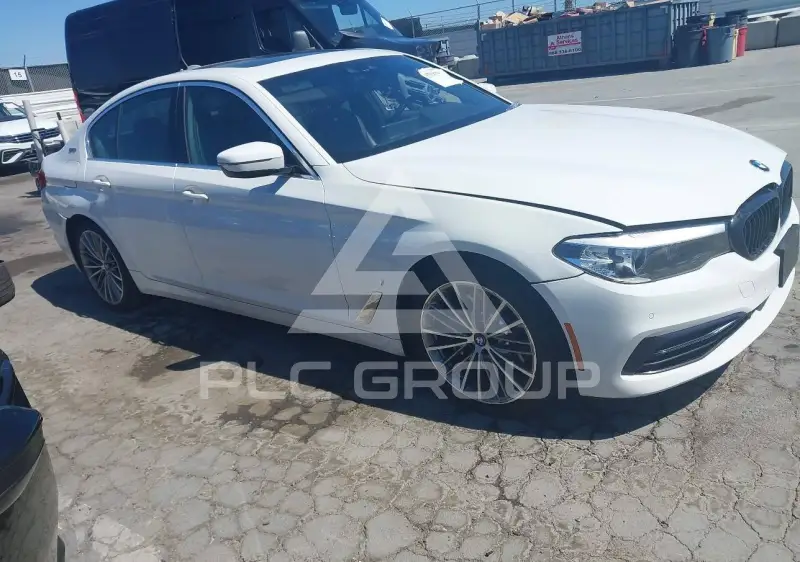 2019 BMW 530 фото