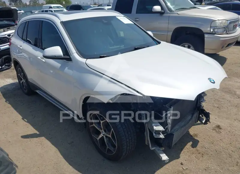 2019 BMW X1 фото