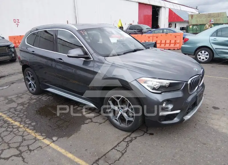 2019 BMW X1 фото