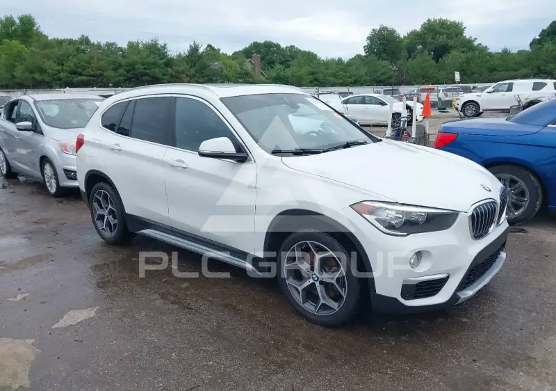 2019 BMW X1 фото