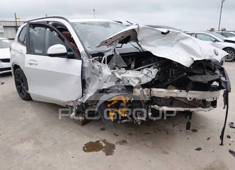 2019 BMW X5 photo