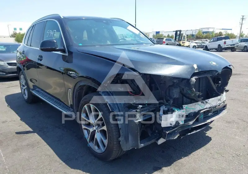 2019 BMW X5 фото