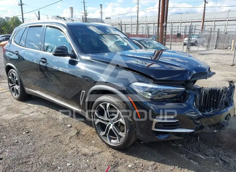 2019 BMW X5 фото