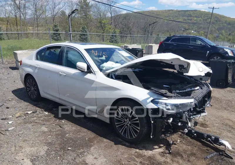 2019 BMW 530 фото