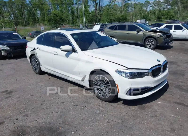 2019 BMW 540 фото