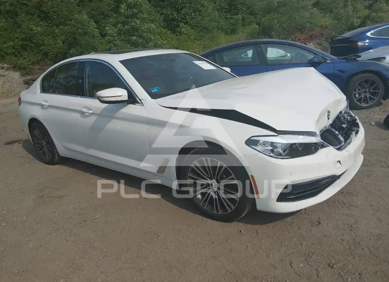 2019 BMW 540 фото