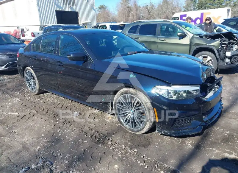 2019 BMW 540 фото