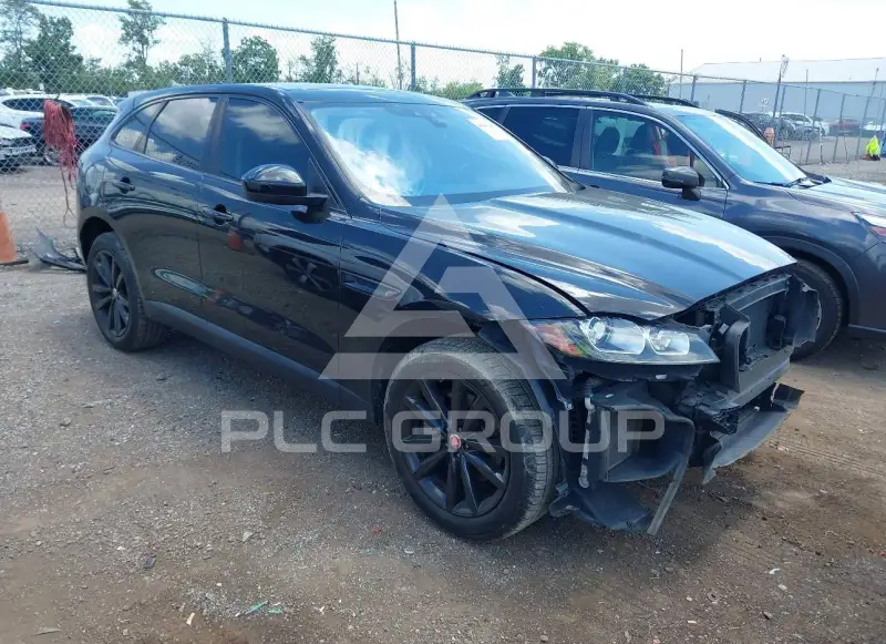 2019 Jaguar F-PACE photo