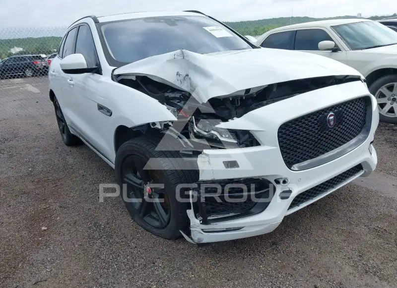 2019 Jaguar F-PACE photo