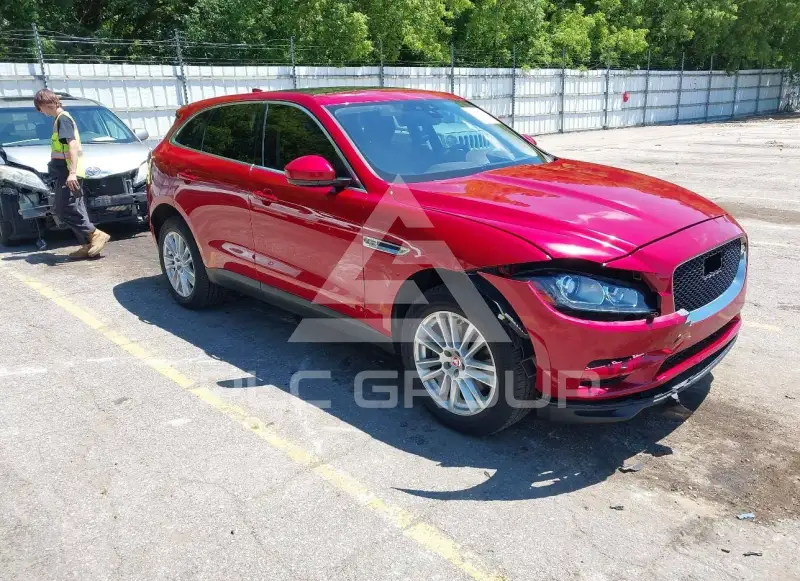 2019 Jaguar F-PACE photo