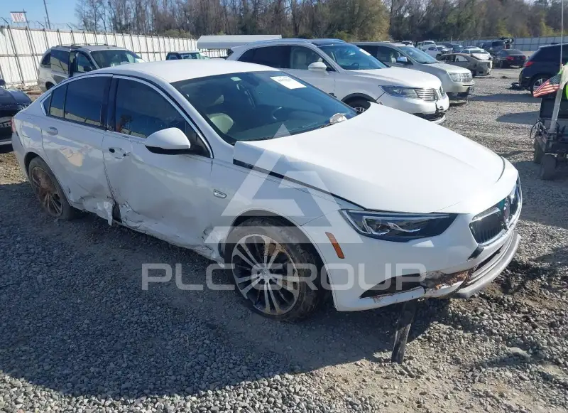 2019 Buick REGAL photo
