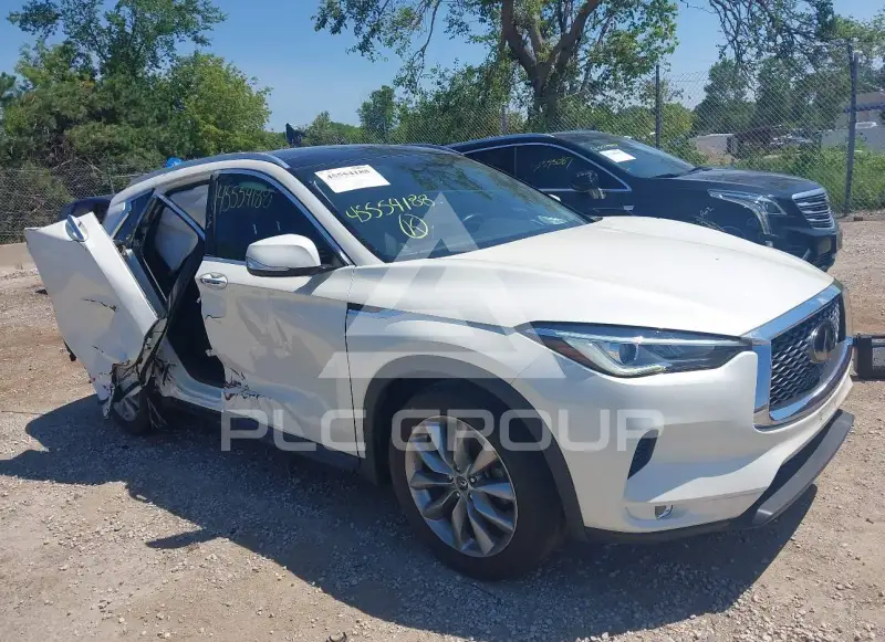 2019 Infinity QX50 photo
