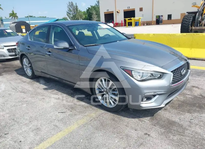 2019 Infinity Q50 photo
