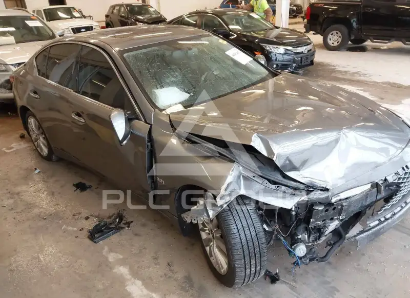 2019 Infinity Q50 фото