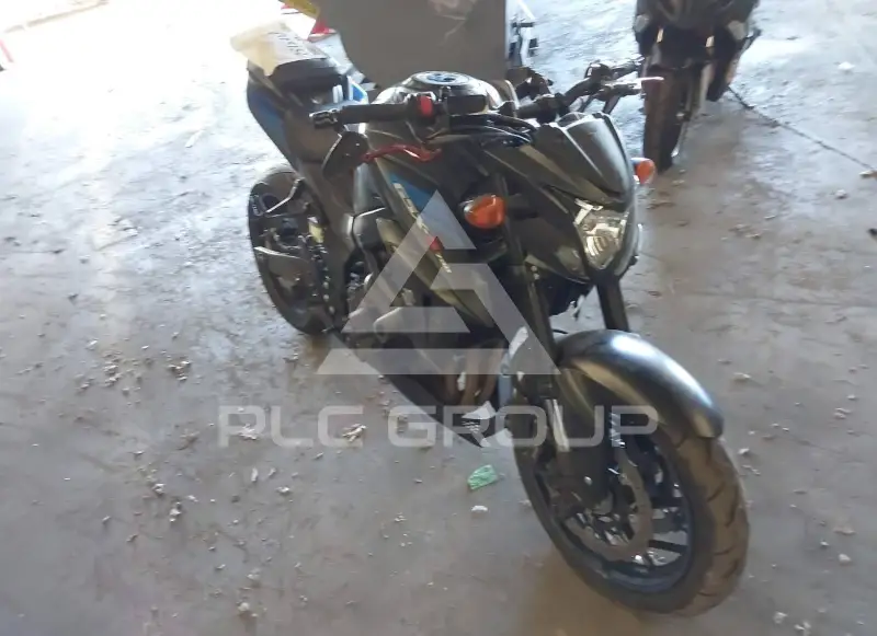 2019 Suzuki GSX-S750 фото