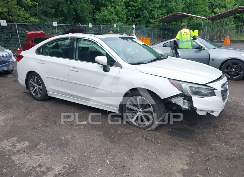 2019 Subaru Legacy фото
