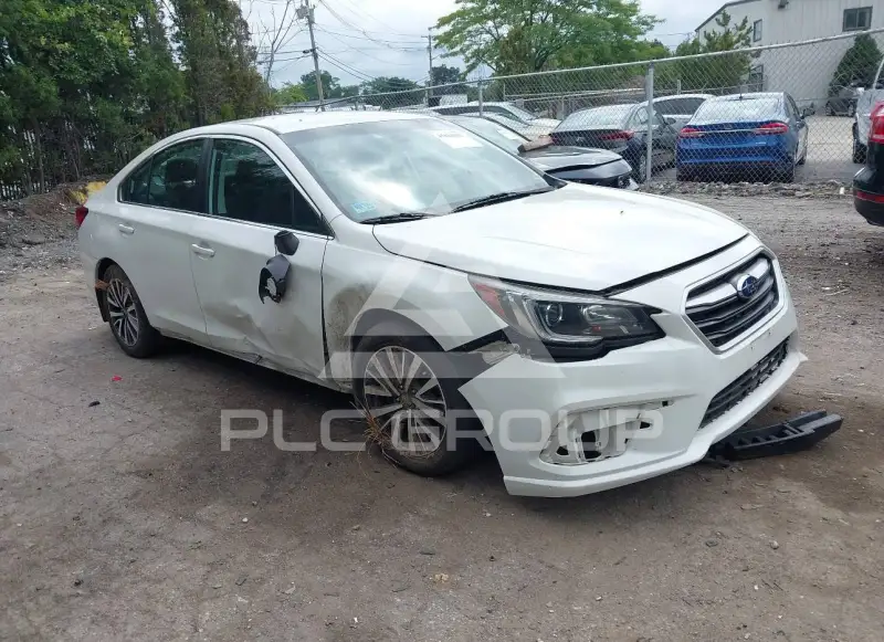 2019 Subaru Legacy photo