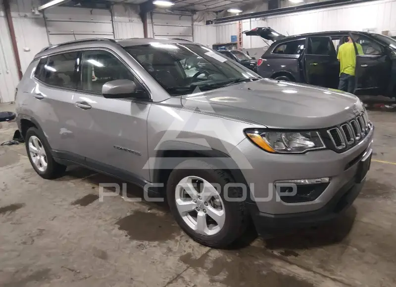 2019 Jeep COMPASS photo