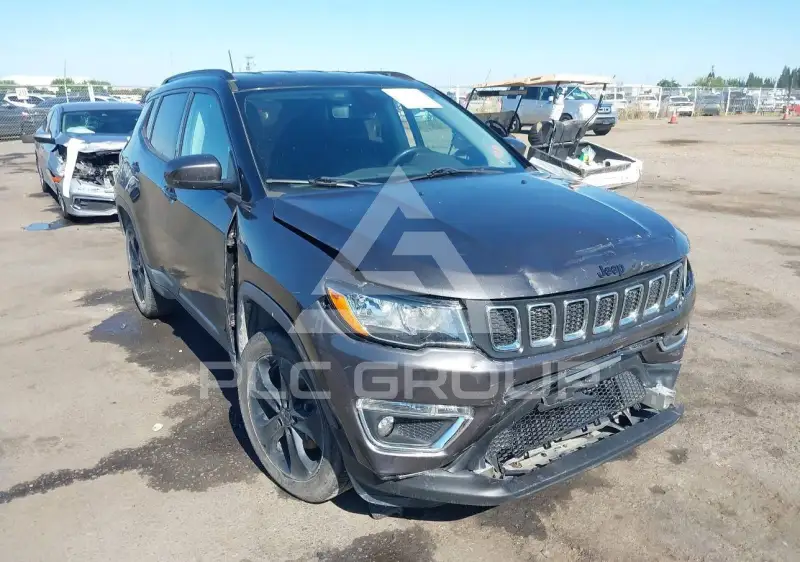 2019 Jeep COMPASS photo