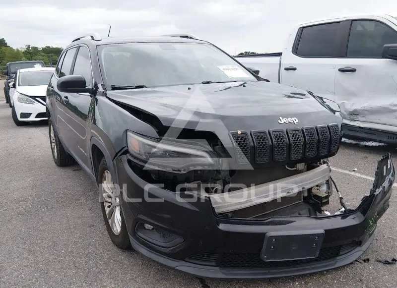 2019 Jeep CHEROKEE фото