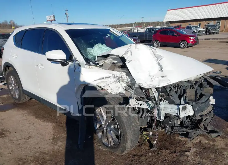 2019 Mazda CX-5 photo