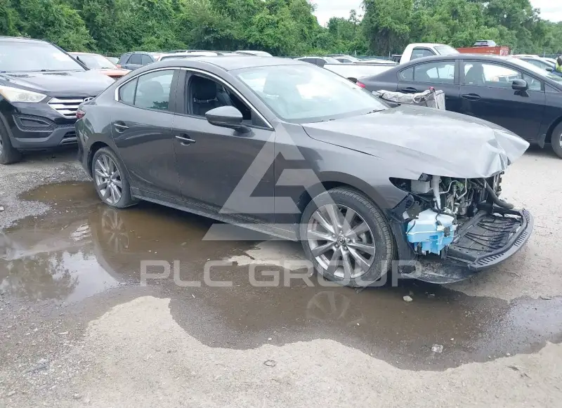 2019 Mazda 3 photo
