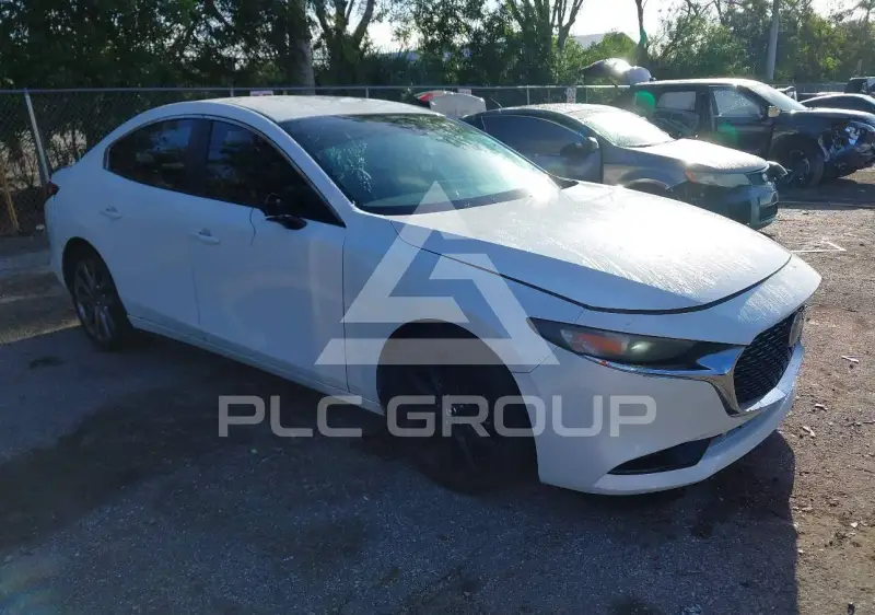 2019 Mazda 3 photo