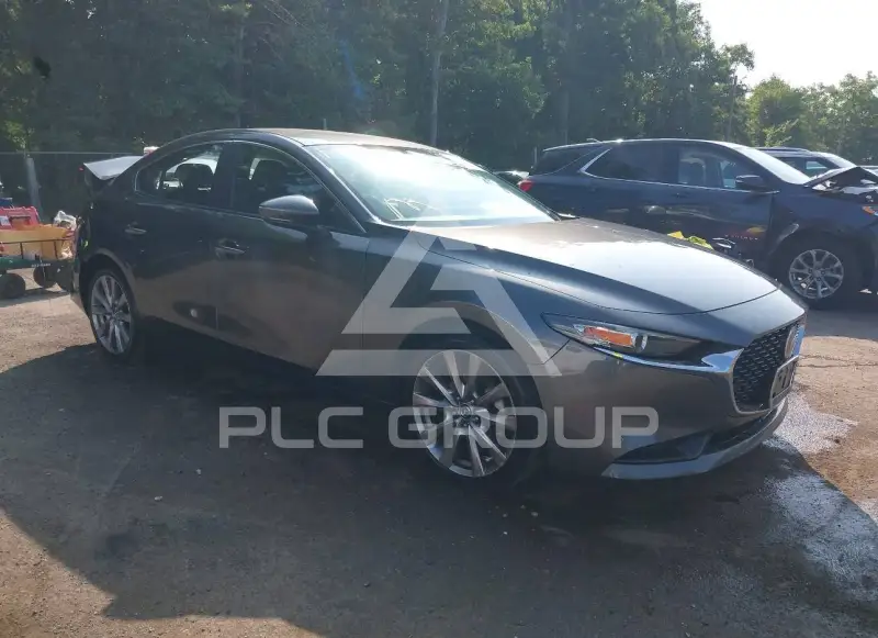 2019 Mazda 3 photo
