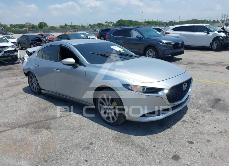 2019 Mazda 3 фото