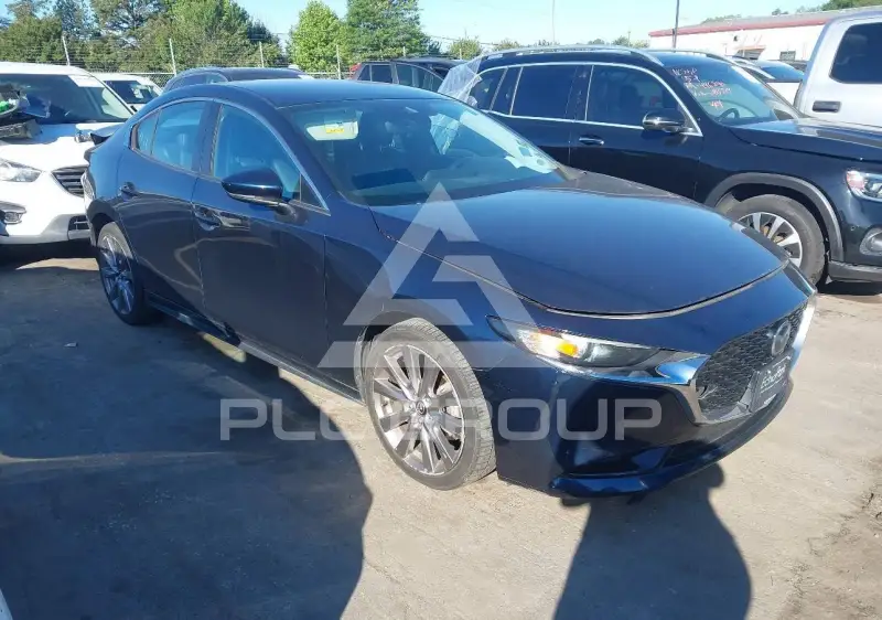 2019 Mazda 3 photo