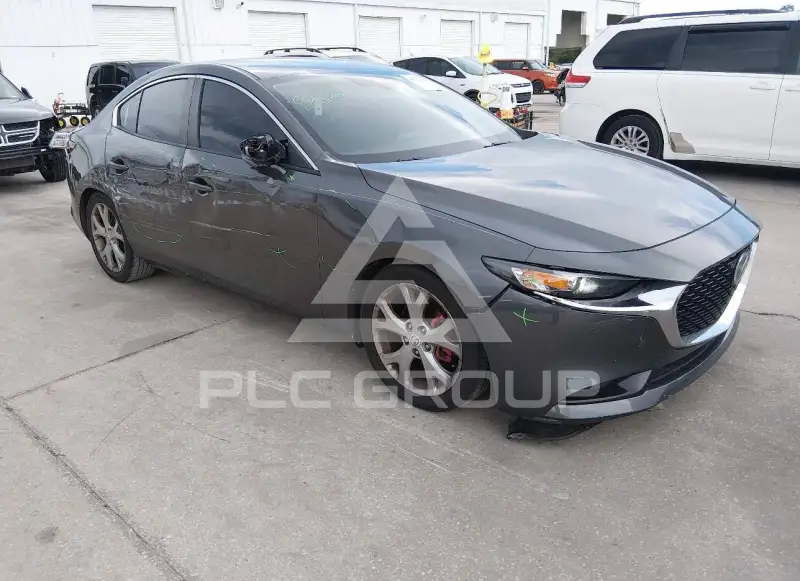 2019 Mazda 3 photo