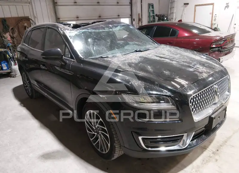 2019 Lincoln NAUTILUS photo