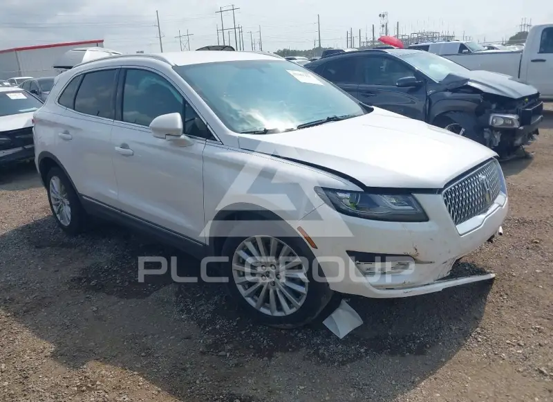 2019 Lincoln MKC photo