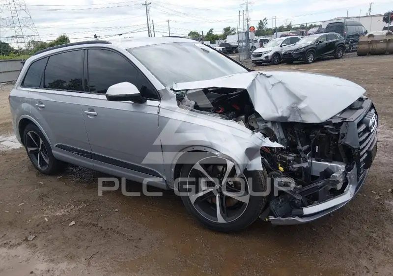 2019 Audi Q7 photo