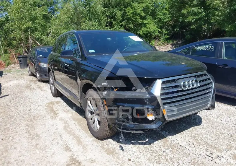 2019 Audi Q7 фото