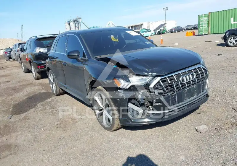 2019 Audi Q3 фото