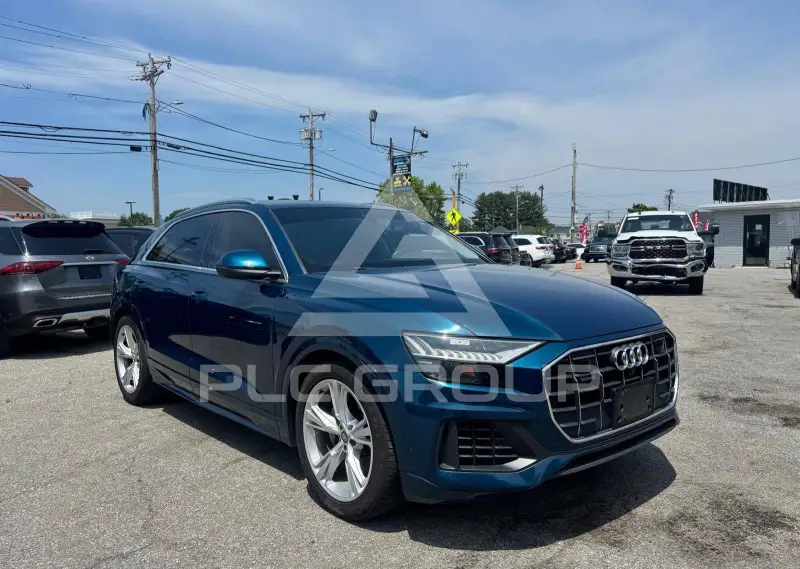 2019 Audi Q8 фото