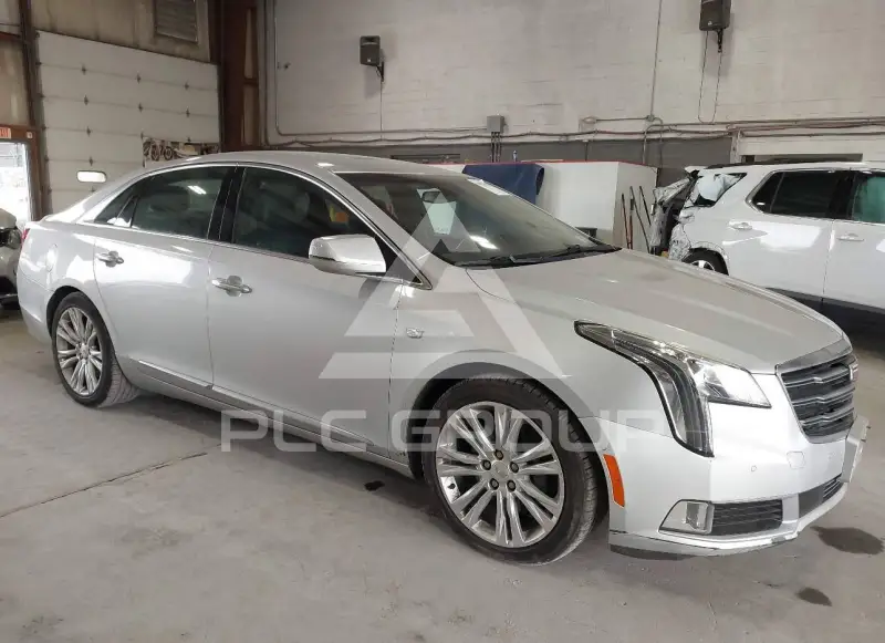 2019 Cadillac XTS photo
