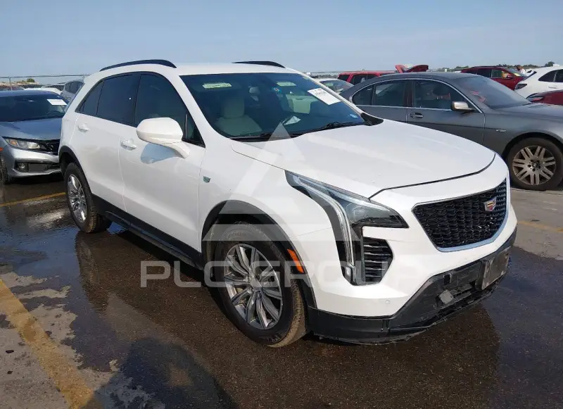 2019 Cadillac XT4 photo