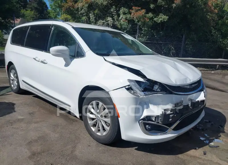 2019 Chrysler PACIFICA фото