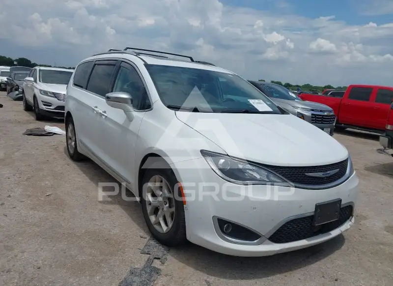 2019 Chrysler PACIFICA photo