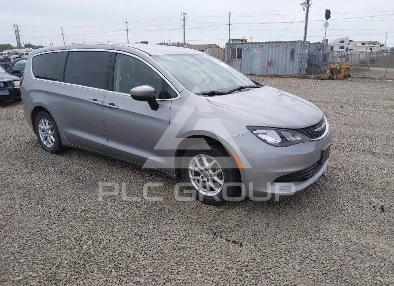 2019 Chrysler PACIFICA photo