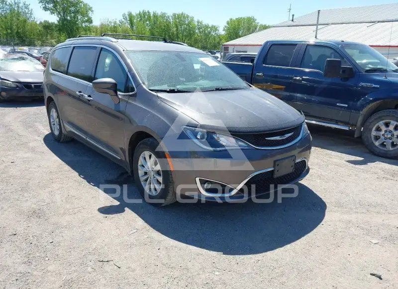 2019 Chrysler PACIFICA фото