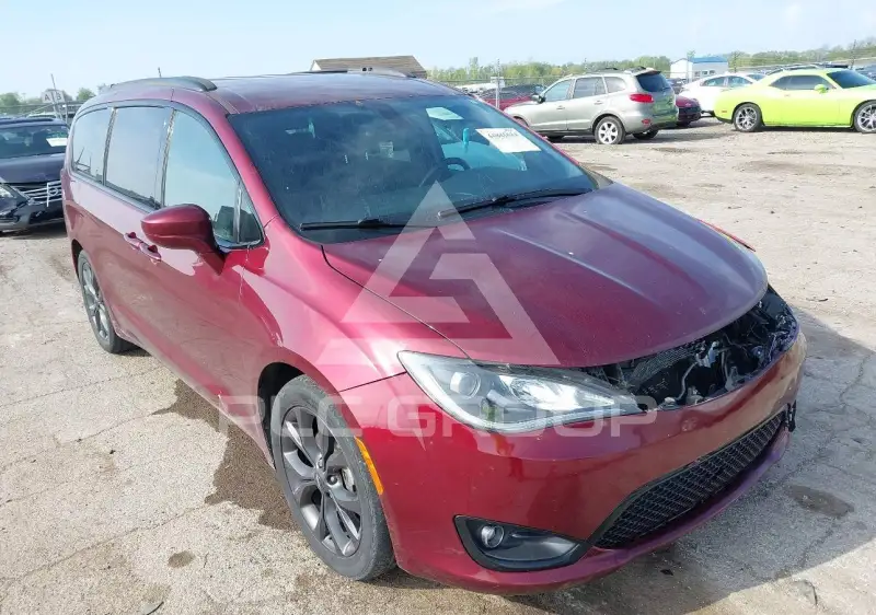2019 Chrysler PACIFICA фото