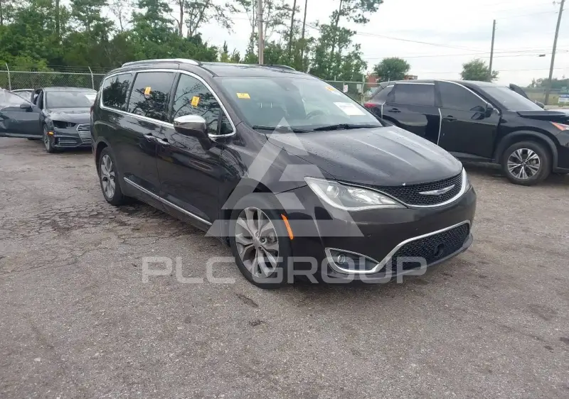 2019 Chrysler PACIFICA photo