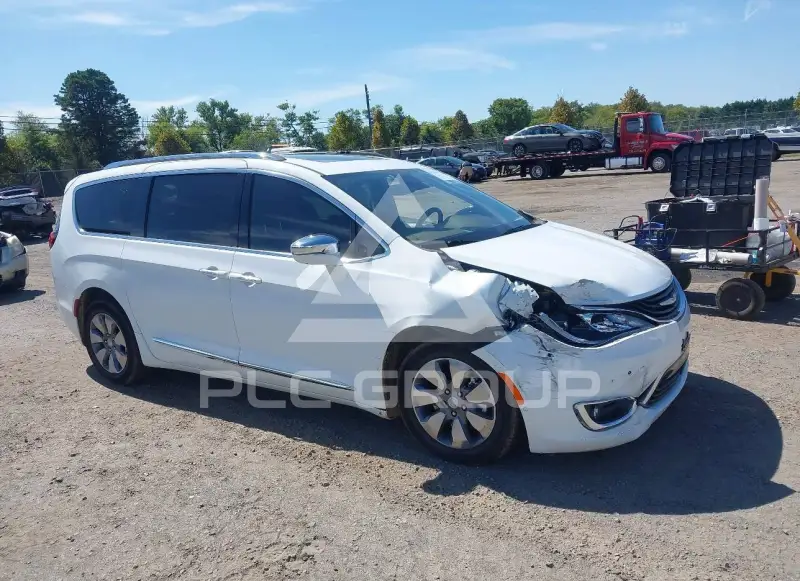 2019 Chrysler PACIFICA photo