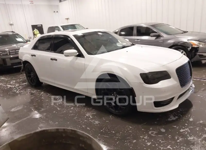 2019 Chrysler 300 фото