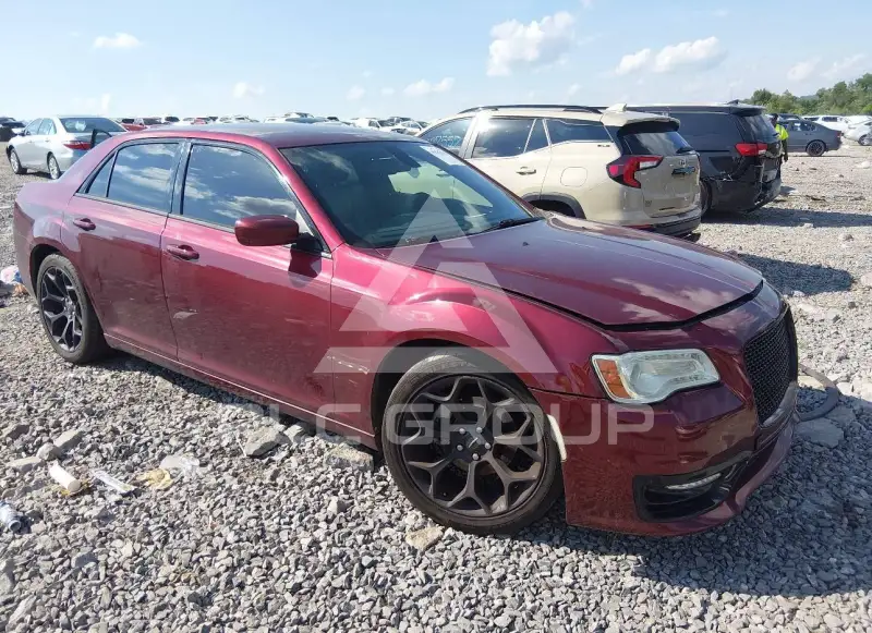 2019 Chrysler 300 фото